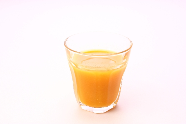 オレンジジュースは疲労回復や風邪予防に有効か？集中力もアップする？